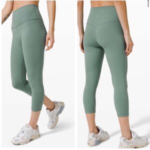 Lululemon Align high rise Crop *21" in Tidewater
Teal size two (2)